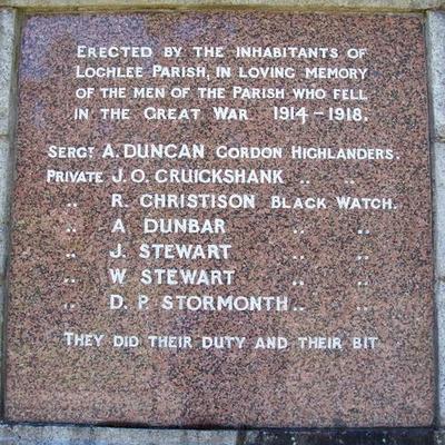 Lochlee war memorial